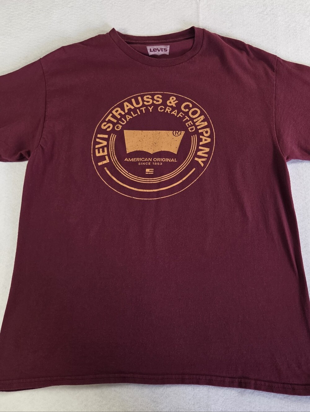Levi's Burgundy Tee with Yellow Graphic Logo